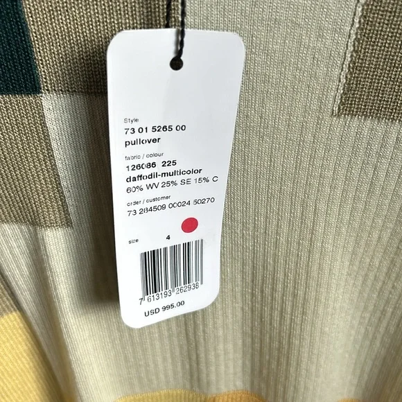 Akris sweater - size 4 - never worn